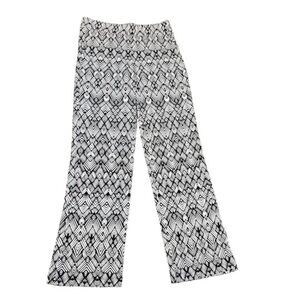 Karen Kane Crepe Wide Leg Flare Pants Aztec Geometric Print Black White Small